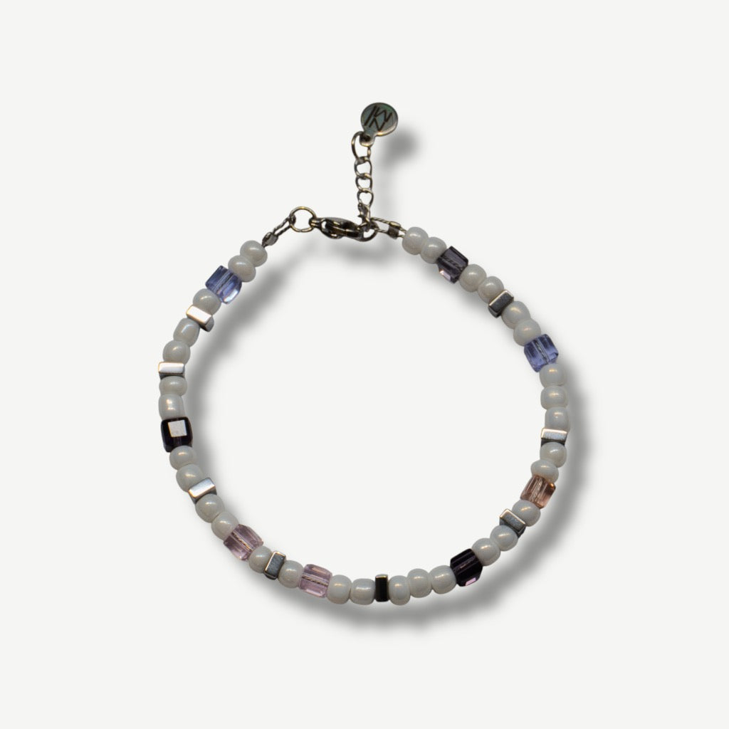 Armband 4mm Beads in Weiß Lila Rosa Würfeln